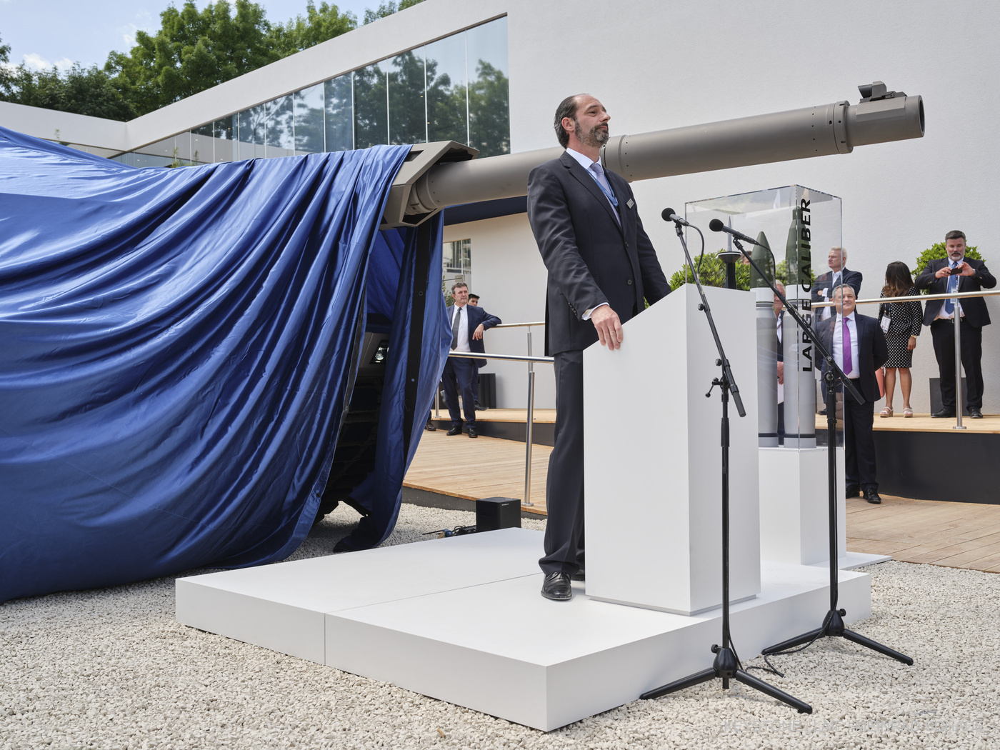 Politik der starken Männer auf Kosten der Schwächsten Politik der starken Männer auf Kosten der Schwächsten
